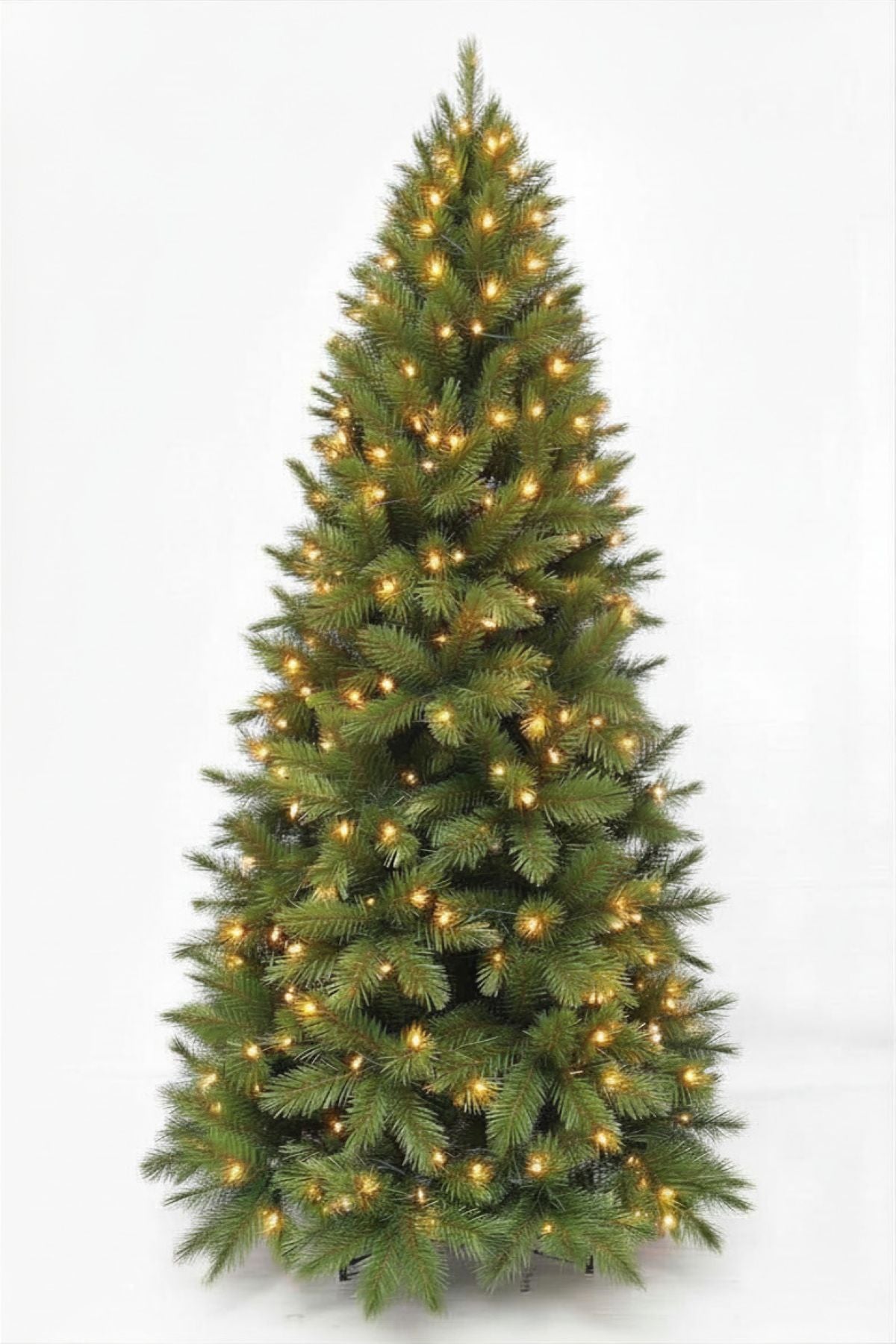 Why Pre-Lit Christmas Trees Are a Brilliant Choice — But Choose Wisely