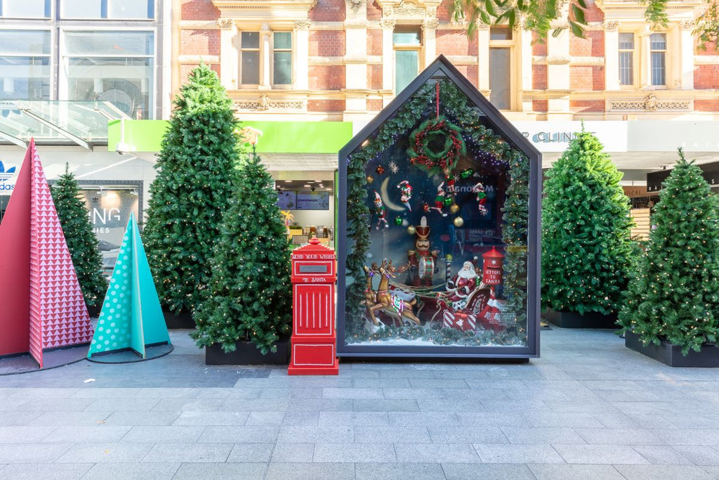 8ft Vienna Spruce Christmas Tree Hinged 2.44m Outdoor - Artificial Xmas Tree