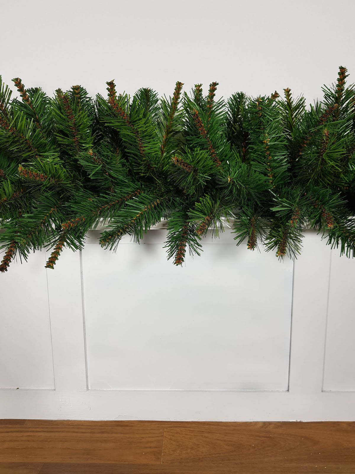 6ft Christmas Table Garland Glendale Pine Green 1.83m - Artificial Xmas Tree