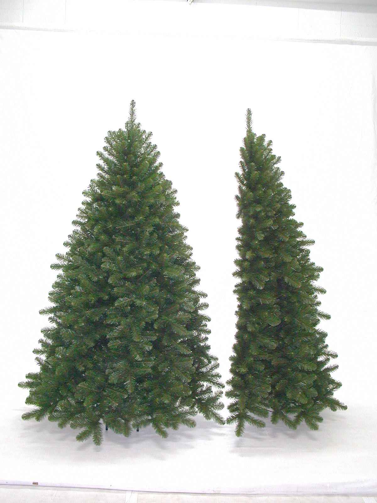 7ft Scandia Spruce Christmas Half Tree Green 2.13m