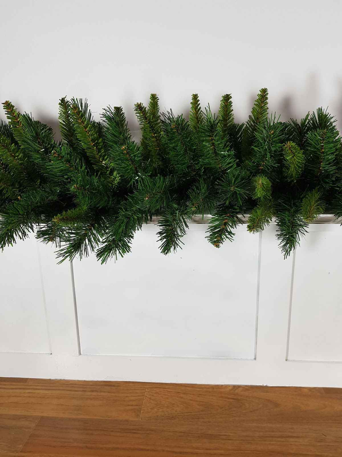 9ft Garland New Hampshire Two Tone Green 2.74m