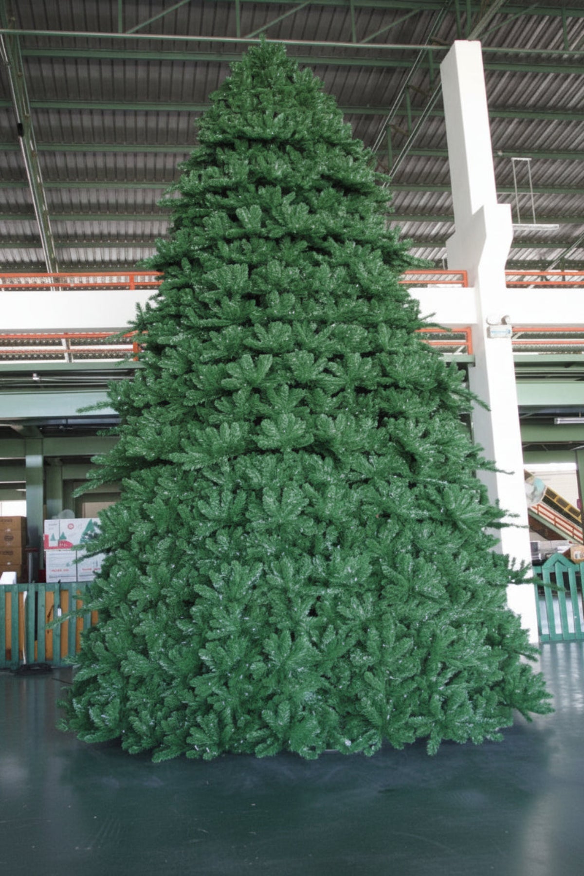 Paramount Spruce Christmas Tree Indoor - Artificial Xmas Tree