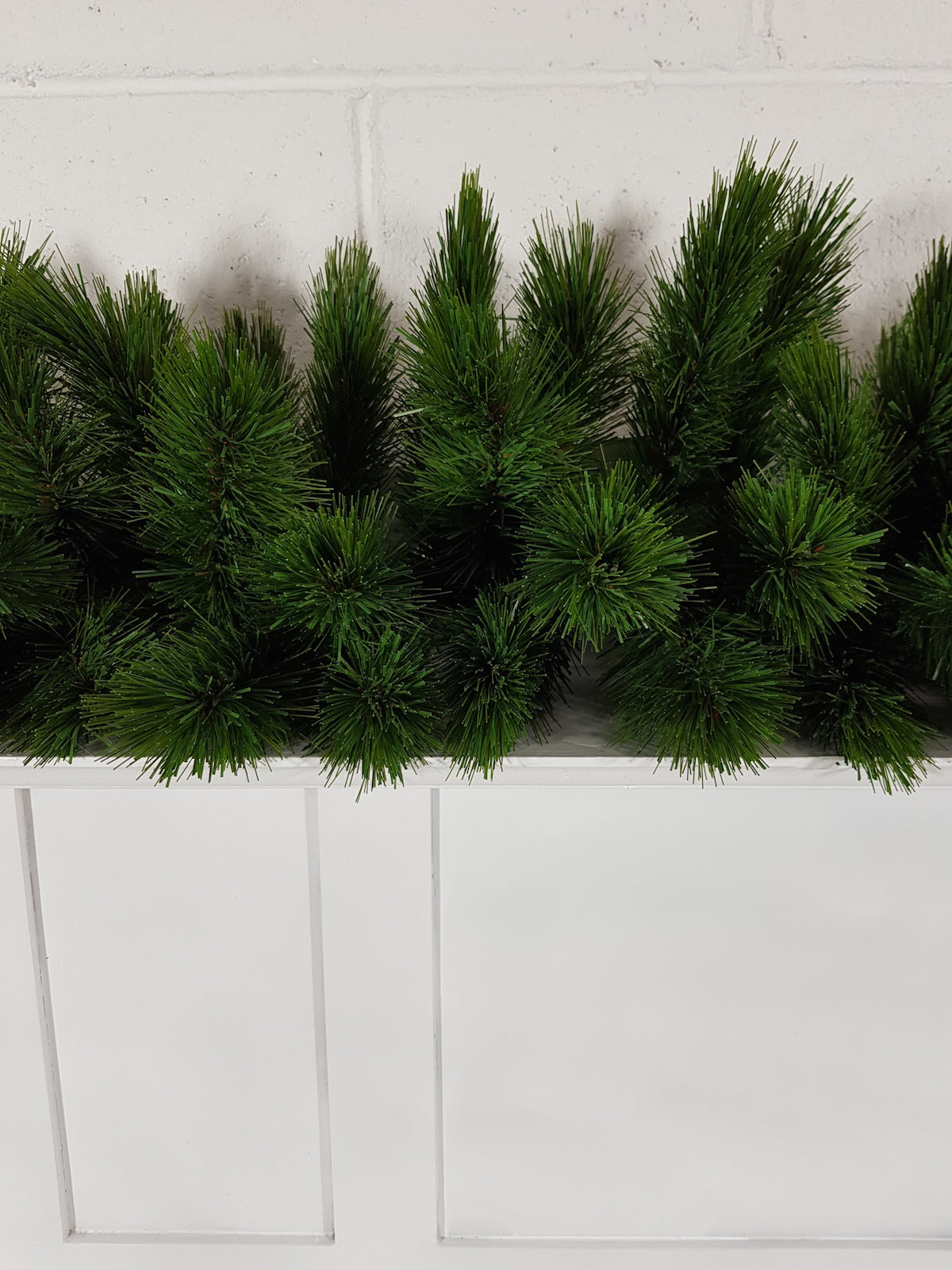 9ft Christmas Garland Pitch Pine Green 2.74m - Artificial Xmas Tree
