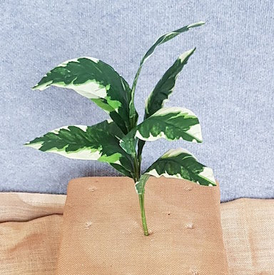 Japanese Tri Color x 8 Small - Artificial Xmas Tree