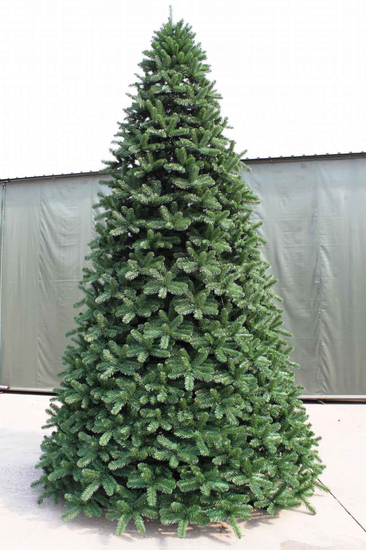 14ft Scandia Spruce Christmas Tree Green 4.26m