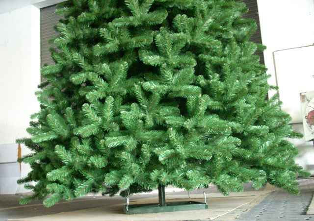12ft Scandia Spruce Christmas Tree Green 3.66m